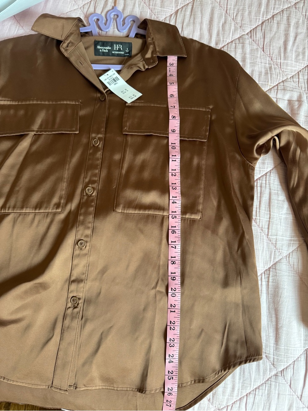 Abercrombie & Fitch Oversized Satin Button-Up Shirt - Picture 6 of 8
